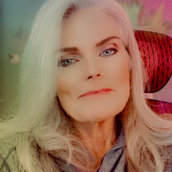 Meet your Posher, Merilyn - Picture 2 of 7